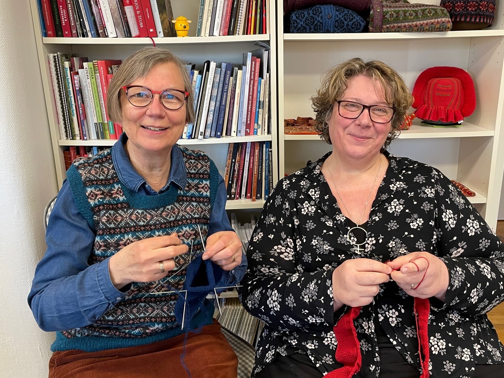 Karin Kahnlund och Evelin Skeppström, grundare av En svensk stickklassiker.